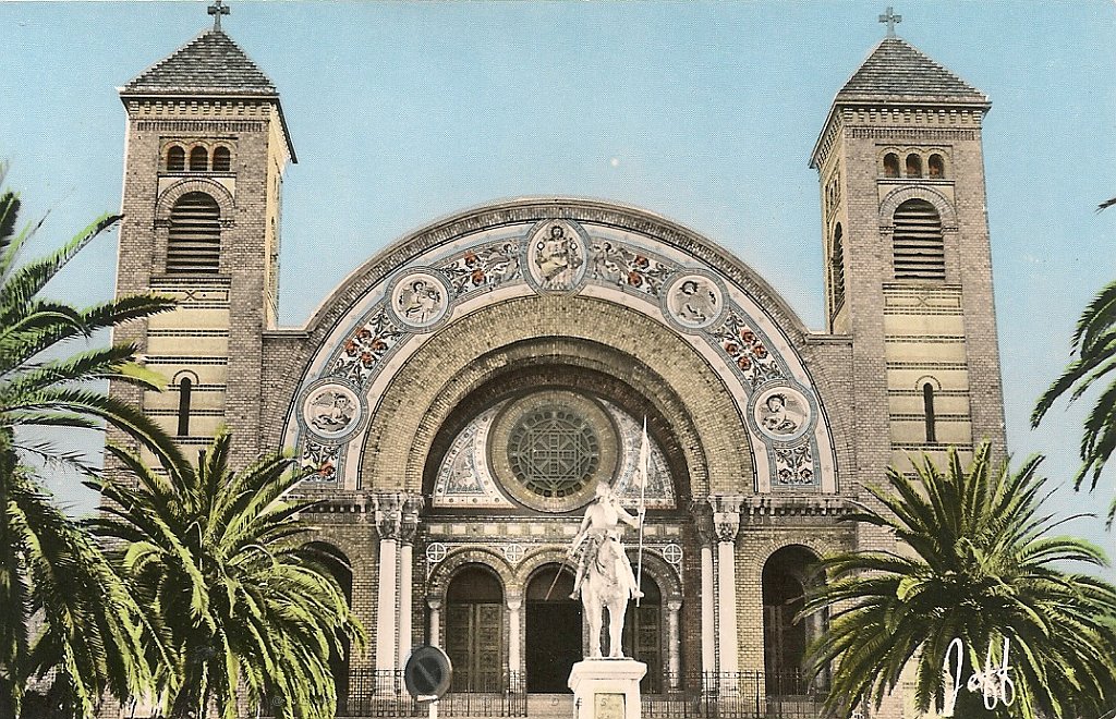 353-la cathedrale d'Oran.jpg